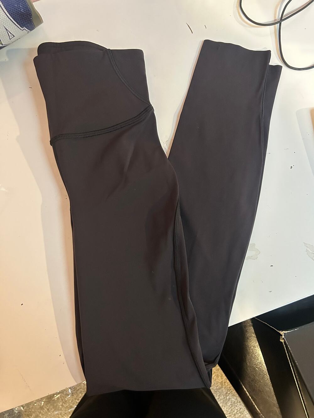Lululemon Womens Leggings *Size 0*